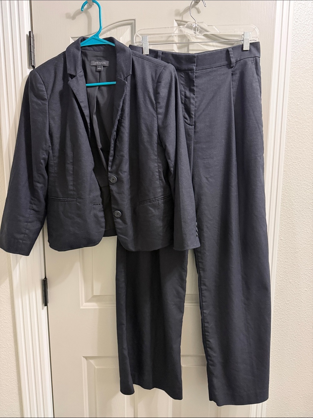 Ann Taylor Muted Black Jacket (6) and Pants (4)